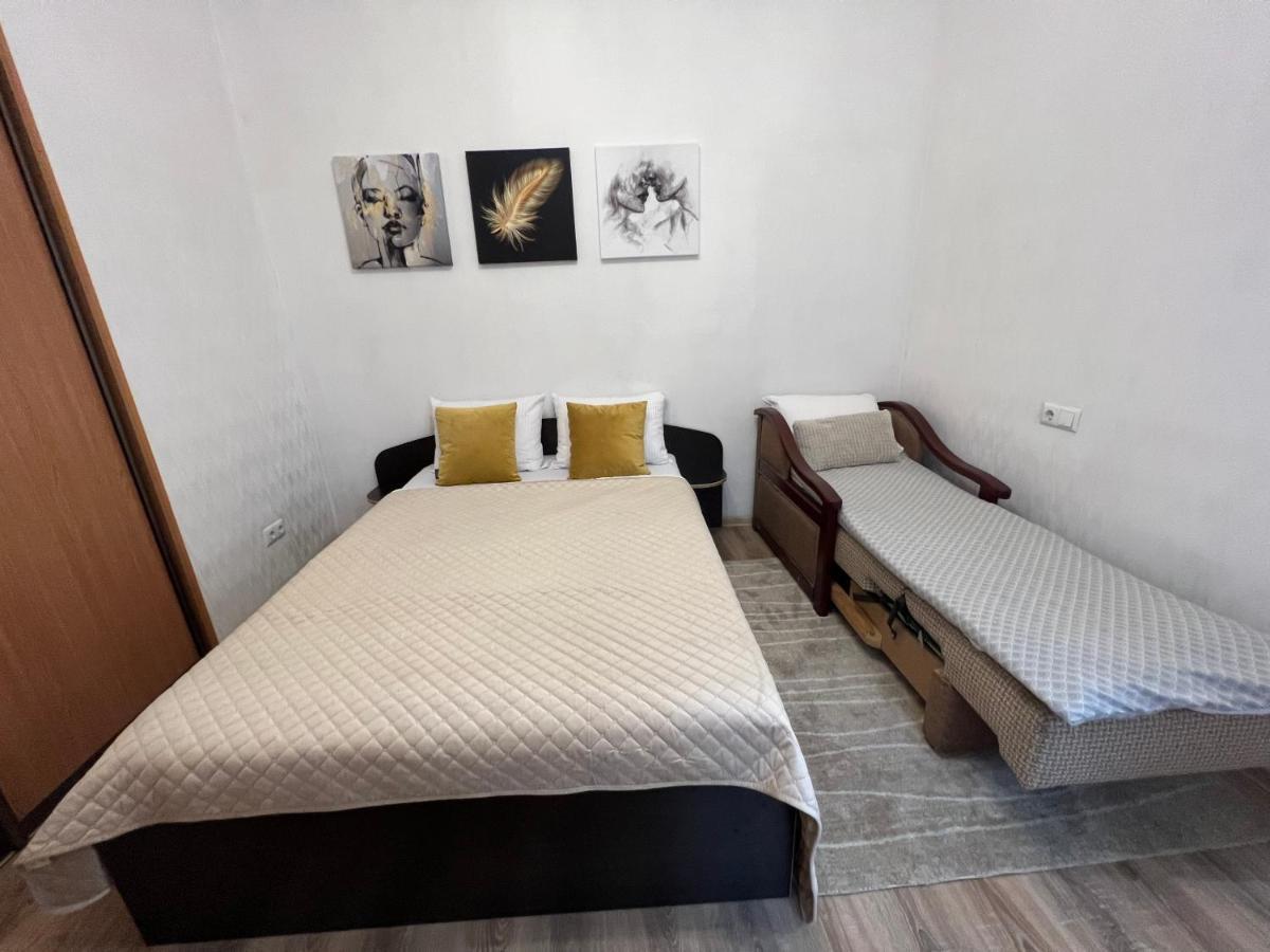 Cozy Apartment Near The Lviv National Opera Dış mekan fotoğraf