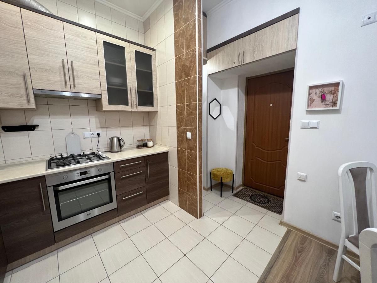 Cozy Apartment Near The Lviv National Opera Dış mekan fotoğraf