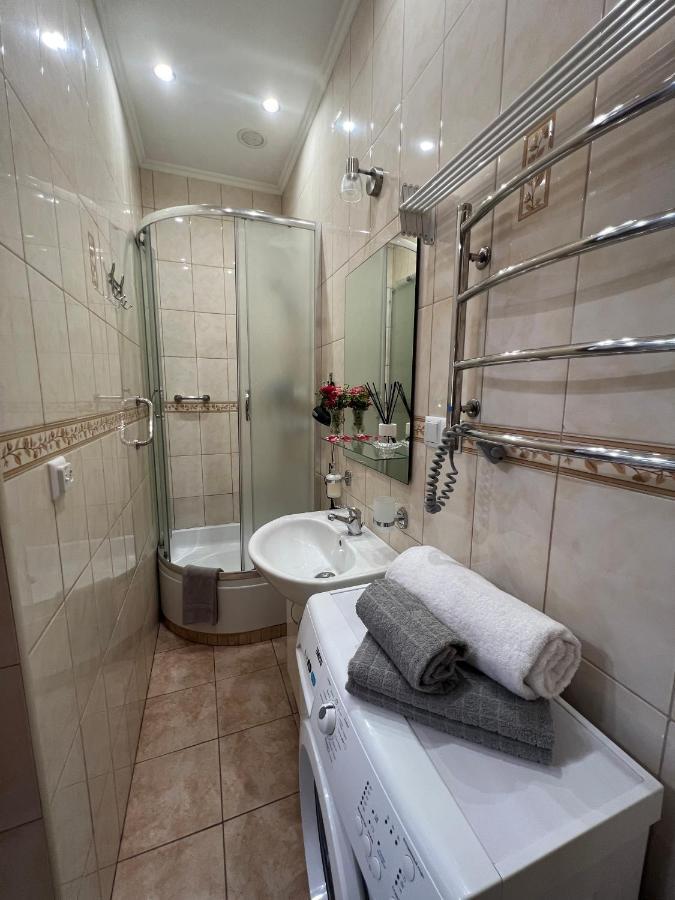 Cozy Apartment Near The Lviv National Opera Dış mekan fotoğraf